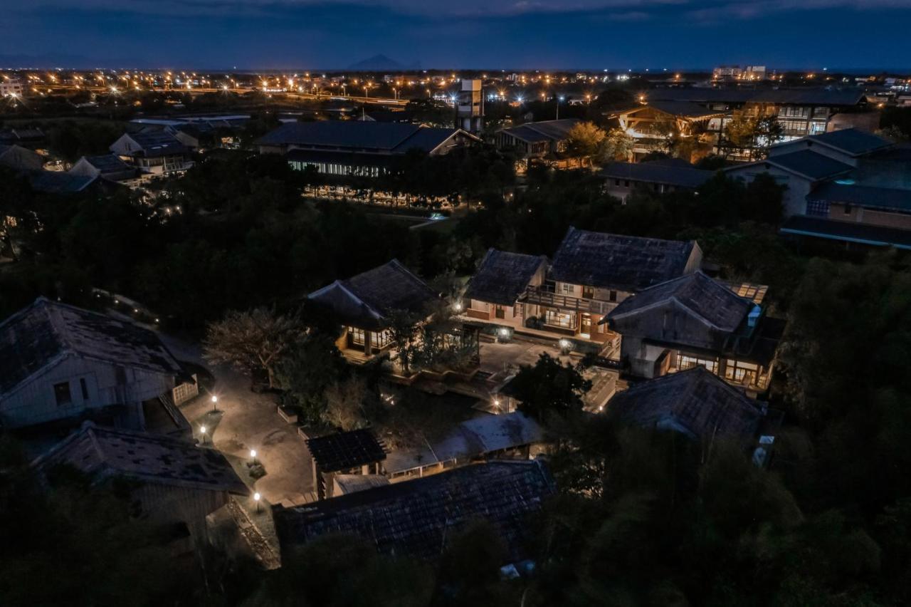 The Moment Hotel Yilan By Lakeshore Wujie Exterior photo